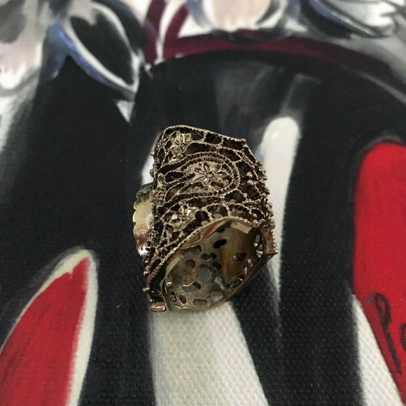 Rose Quartz Vintage Armor Gold Ring - Picture 6 of 7